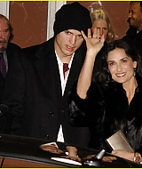 09.jpg