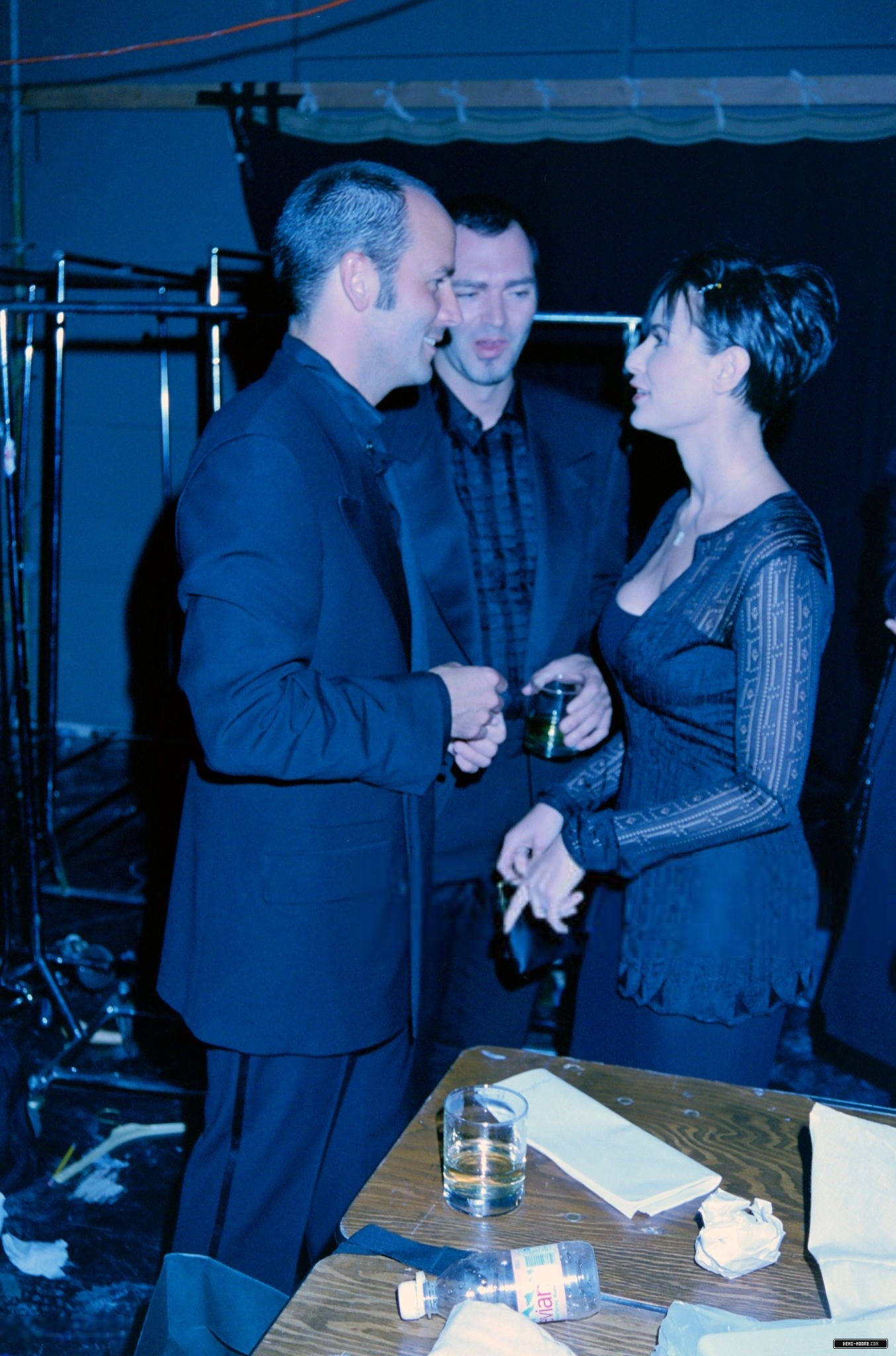 09.jpg
