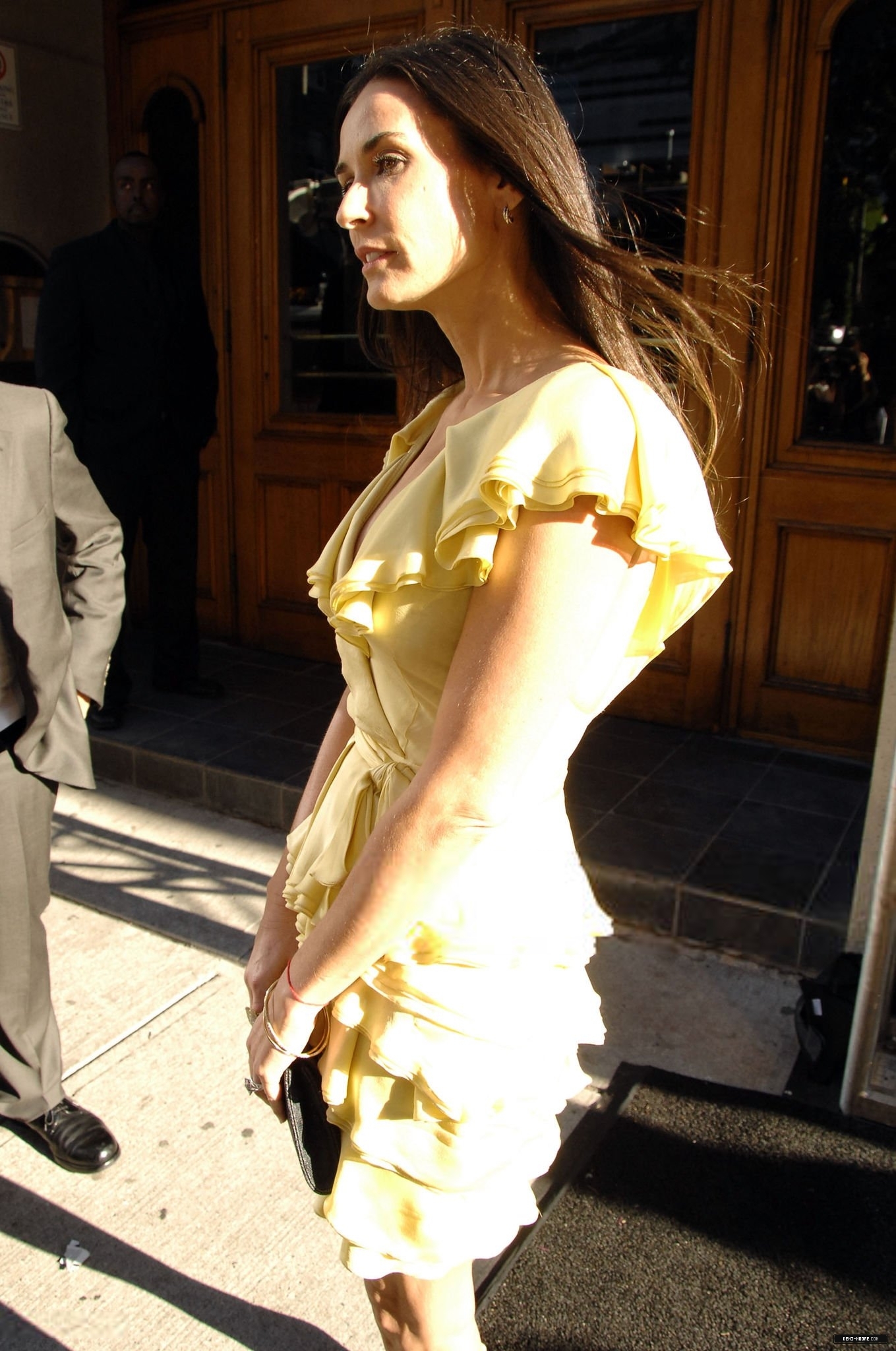 05.jpg