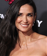 103.jpg