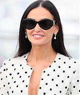 102.jpg