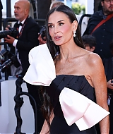 156.jpg
